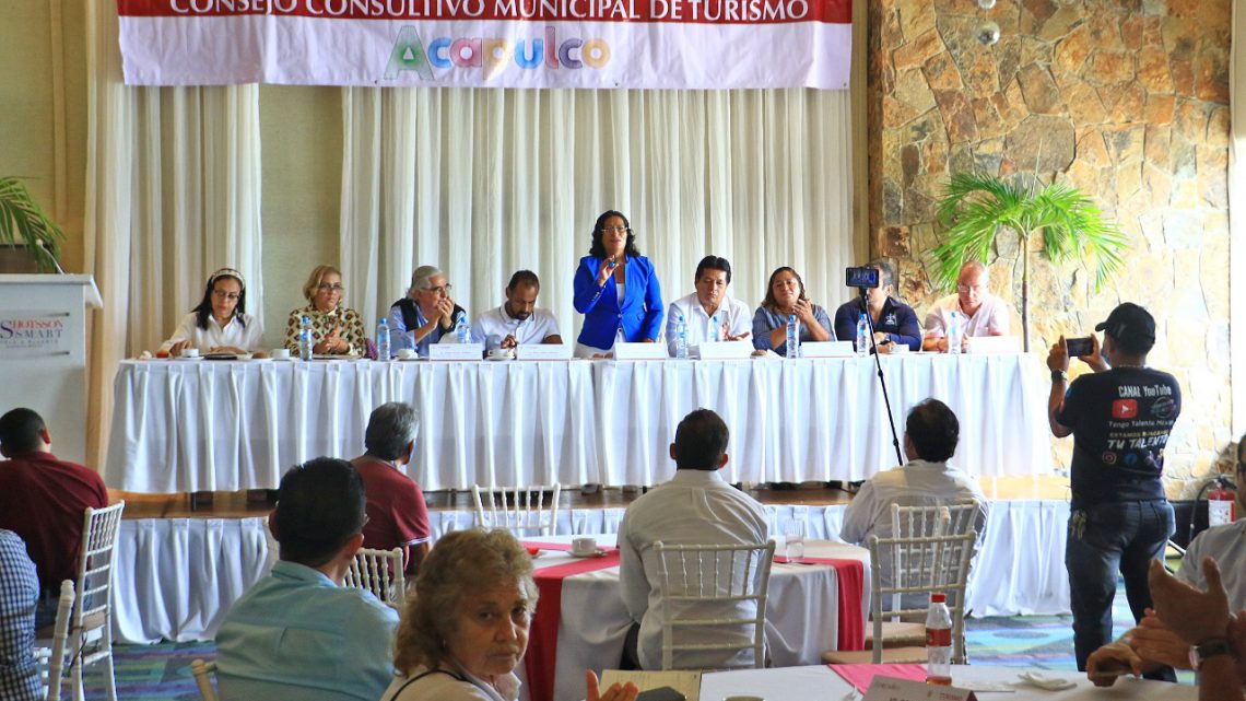 Construir juntos los proyectos para atraer más turismo: Abelina López