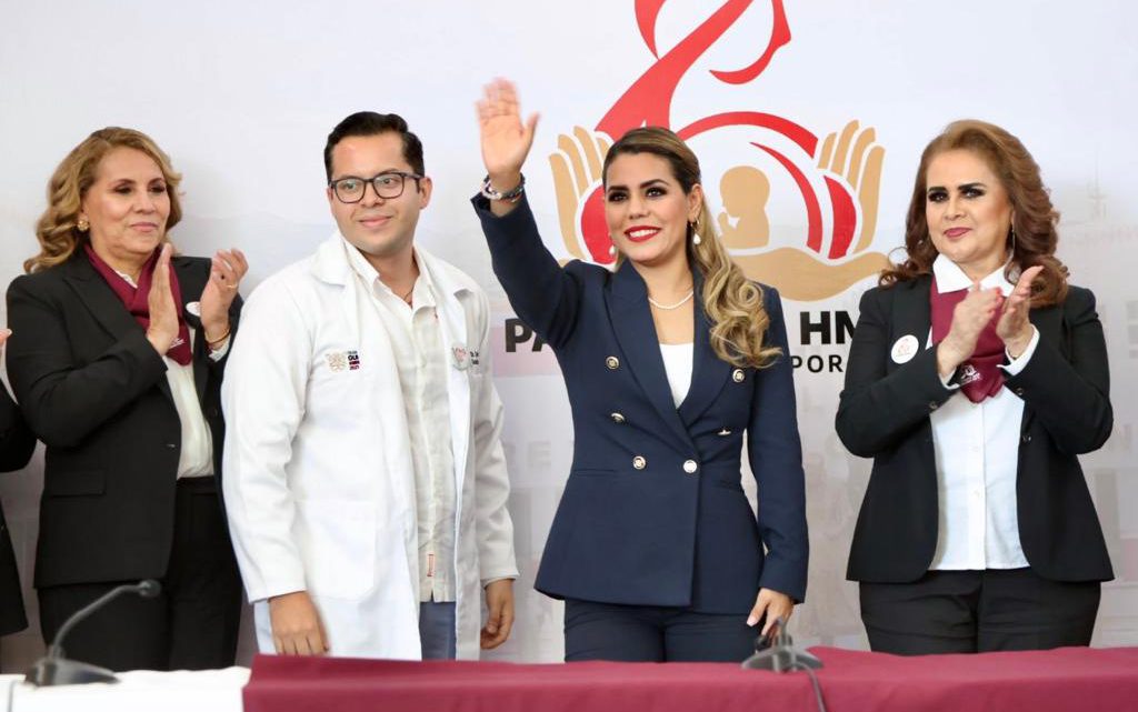 Instala Evelyn Salgado y toma protesta al Patronato del Hospital de la Madre y el Niño Guerrerense