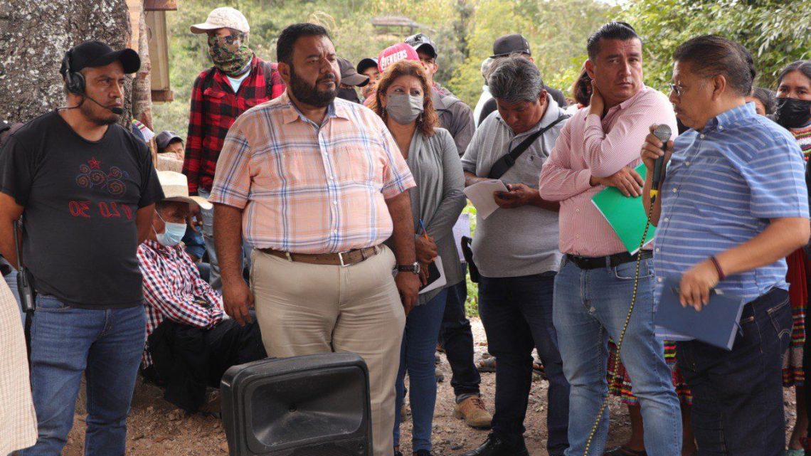 Se atiende el bloqueo de Chilapa-Hueycatenango, se logran acuerdos con la población Se atiende el bloqueo de Chilapa-Hueycatenango, se logran acuerdos con la población