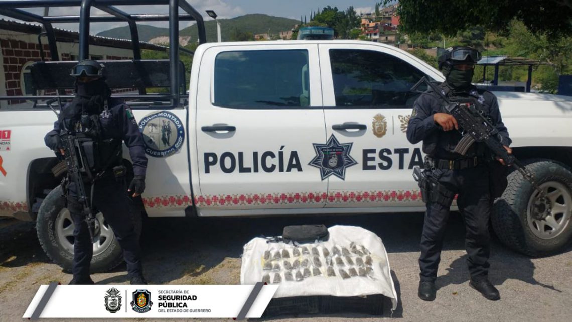Aseguran perros policías presunta droga en Chilpancingo