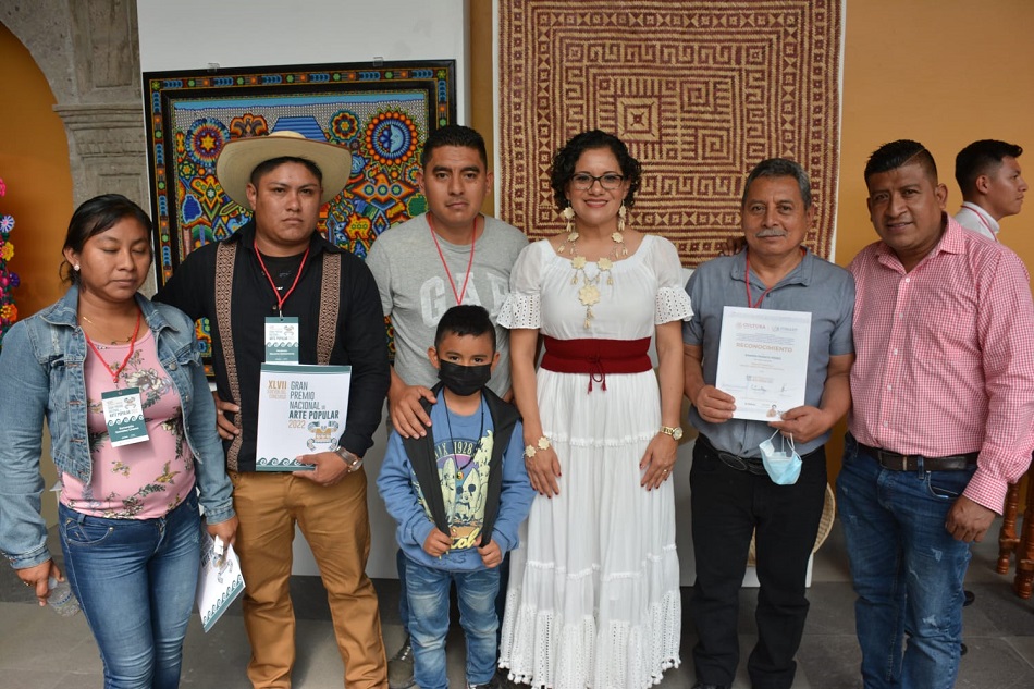 Artesanas y artesanos guerrerenses ganan 14 premios en el concurso Gran Premio Nacional de Arte Popular 2022