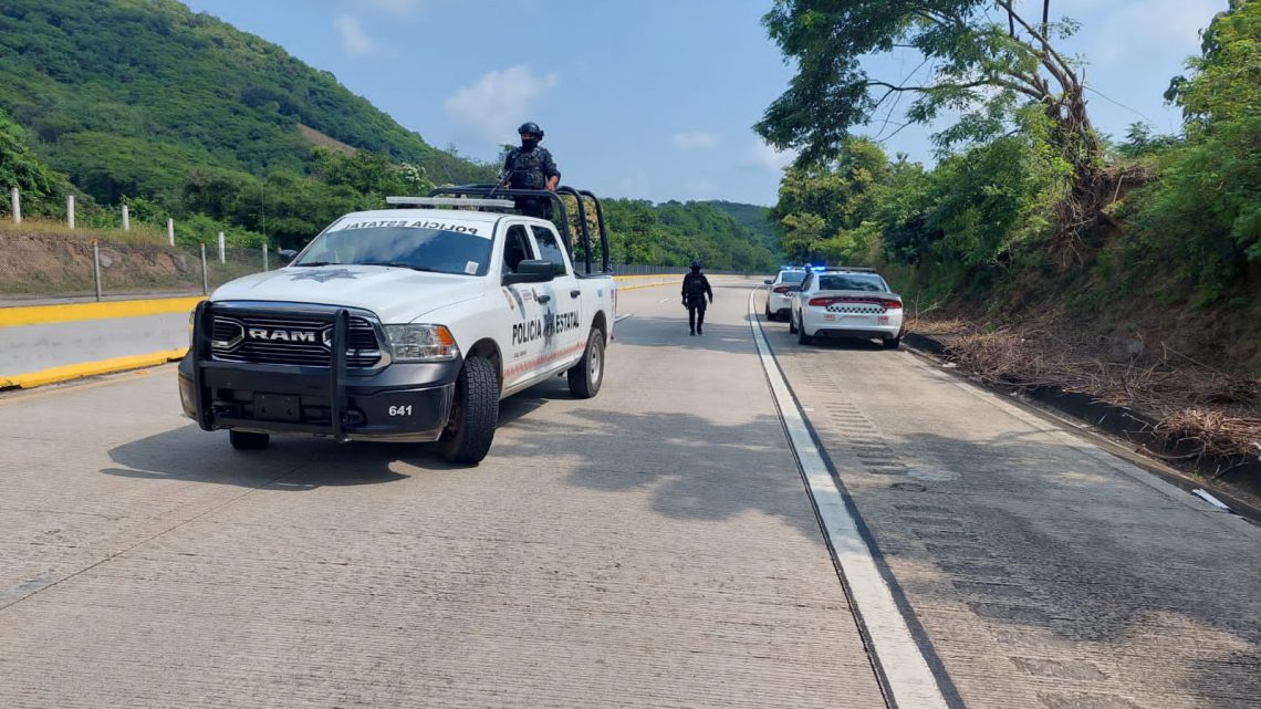 Mantiene SSP Guerrero operativo de seguridad en entronques de la Autopista del Sol