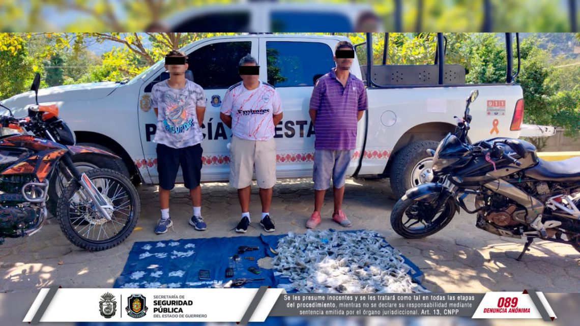 Detiene la Policía Estatal a tres personas en el municipio de Acapulco