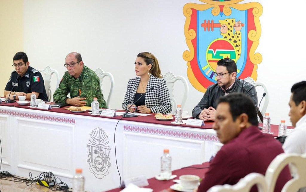 Afina Evelyn Salgado estrategia de seguridad con la Mesa de Coordinación para la Construcción de la Paz en Guerrero