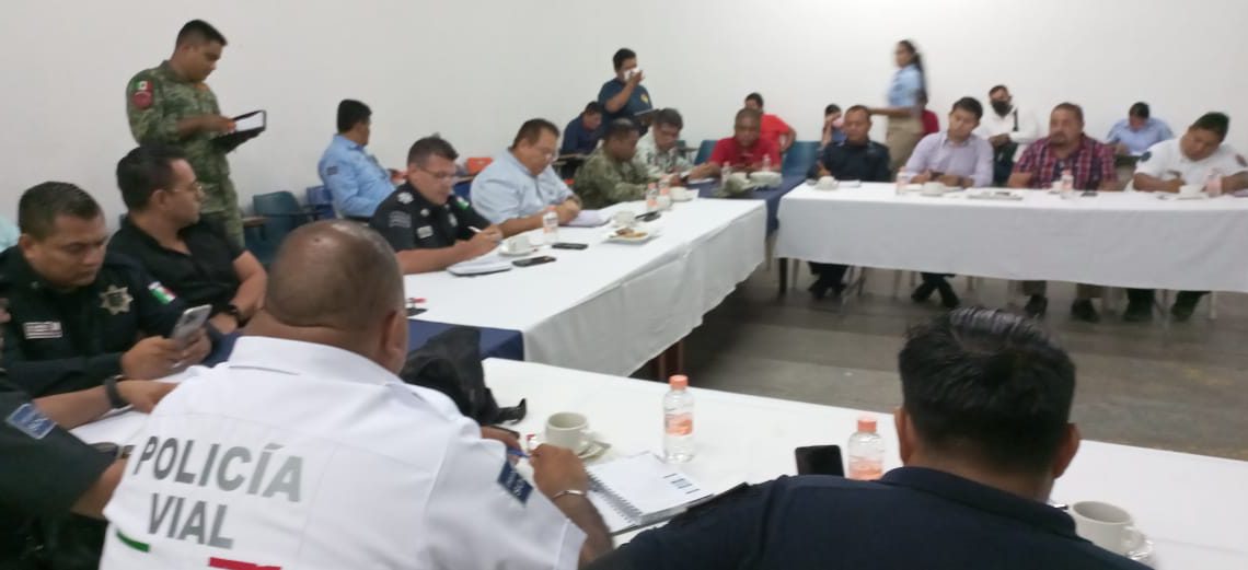 Se preparan autoridades municipales para operativo de Navidad Se preparan autoridades municipales para operativo de Navidad