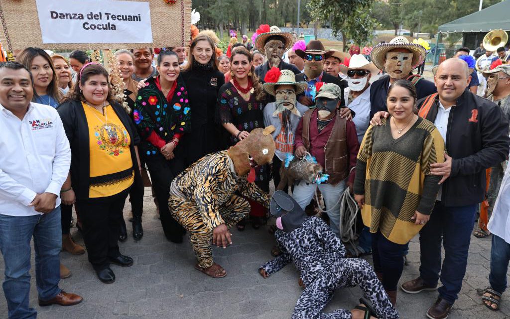 La cultura, la gastronomía, el arte popular y la música guerrerense llegó al Complejo Cultural de Los Pinos