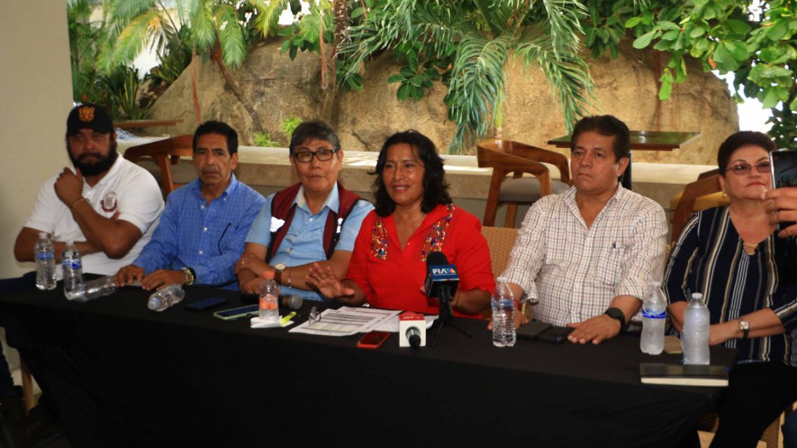 Playas de Acapulco aptas para uso recreativo: Abelina López Playas de Acapulco aptas para uso recreativo: Abelina López