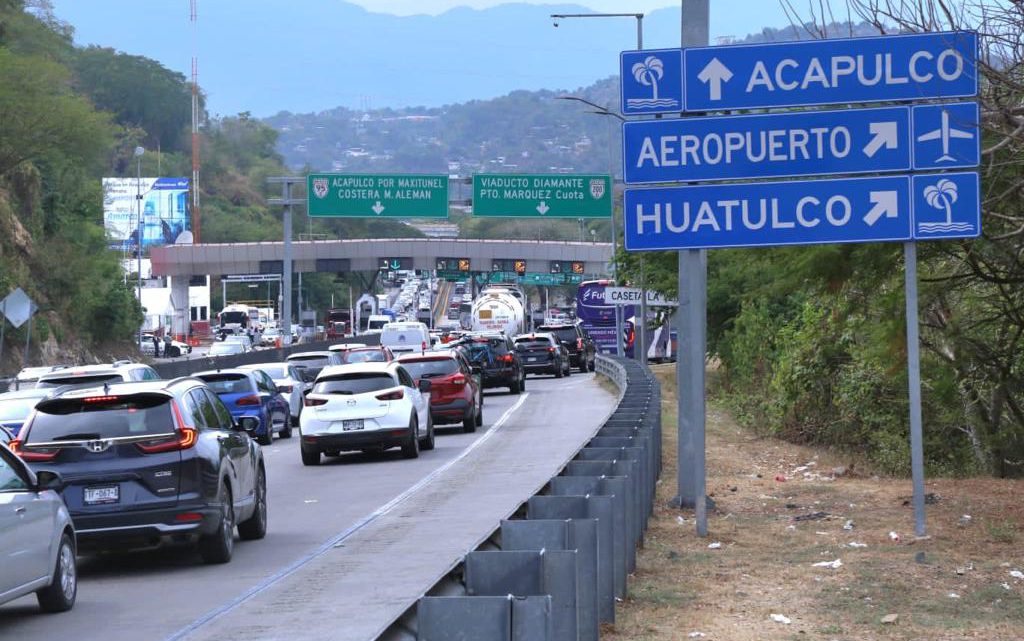 Capta Guerrero más de 7 mil mdp durante vacaciones Capta Guerrero más de 7 mil mdp durante vacaciones