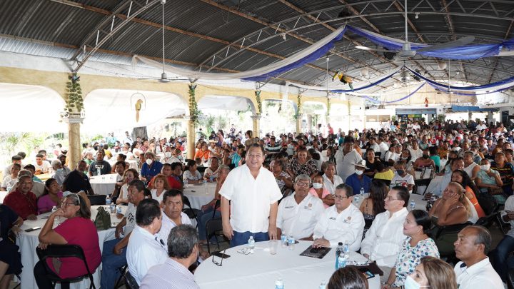 Todo un éxito los Encuentros para el Futuro de Guerrero en Acapulco