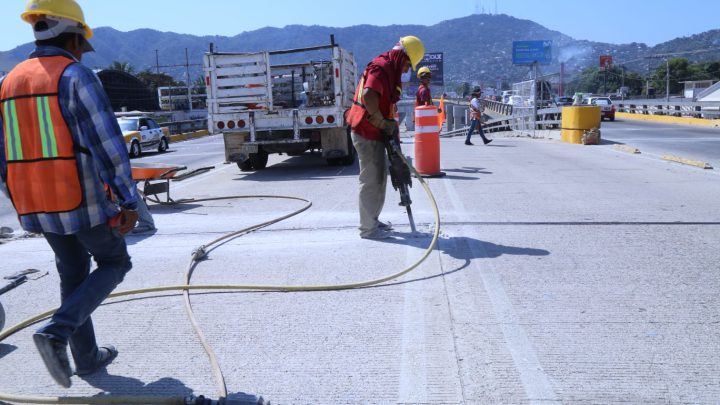 Cumple Evelyn Salgado a Acapulco, rehabilita el puente vehicular del bulevar Vicente Guerrero