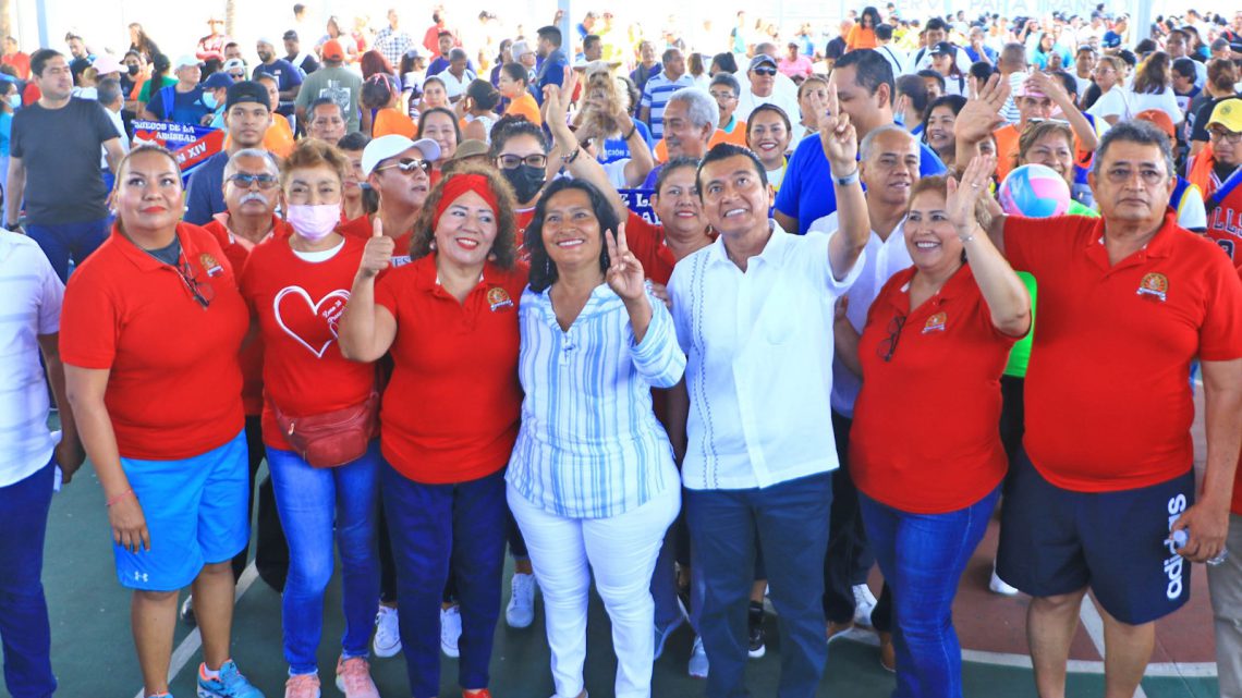 Inaugura Abelina López juegos deportivos de la sección XIV del SUSPEG Inaugura Abelina López juegos deportivos de la sección XIV del SUSPEG