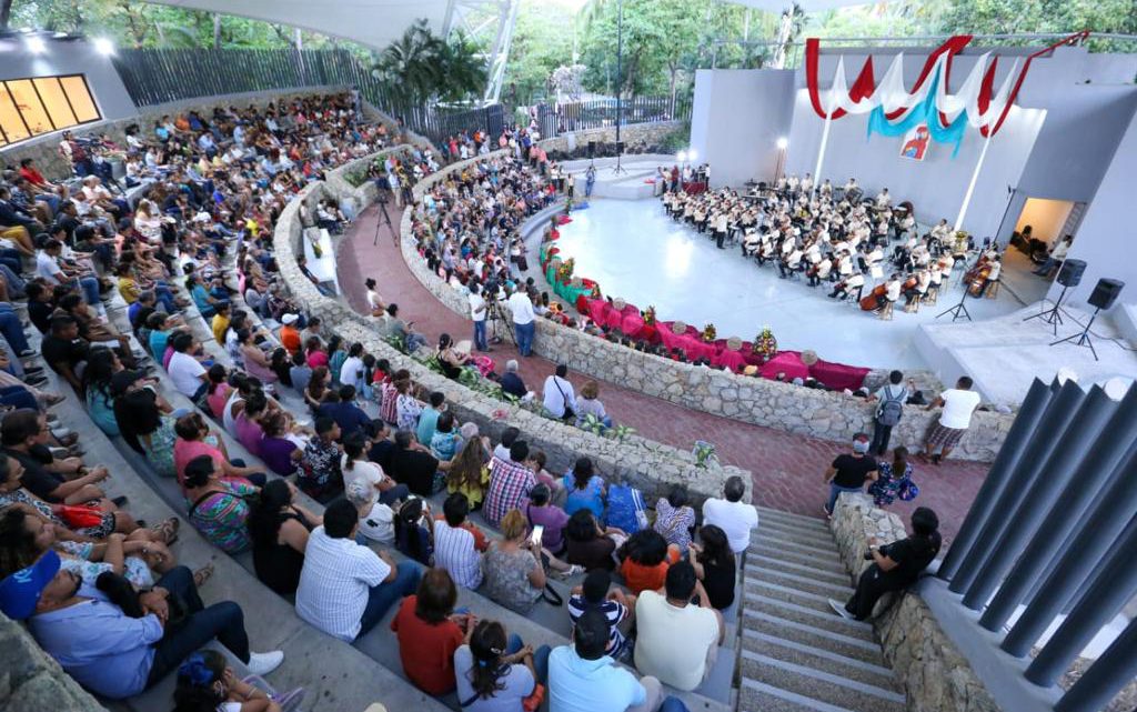 Con el concierto de la Filarmónica de Acapulco, el Parque Papagayo cerró actividades por su 42 Aniversario