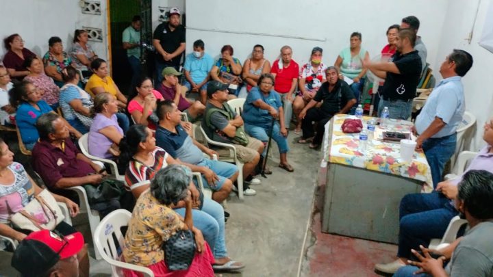 Respaldan voceadores de Acapulco proyecto político de Jacko Badillo
