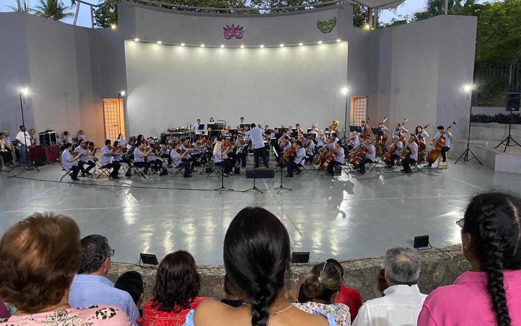 Con una gran velada celebra la Orquesta Filarmónica a las mamás de Acapulco