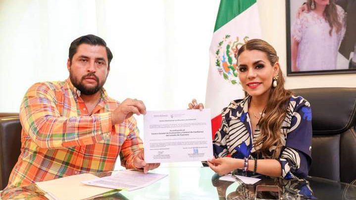 ¡Guerrero a la vanguardia!Recibe Evelyn Salgado acreditación del Centro Estatal de Evaluación y Control de Confianza en Guerrero
