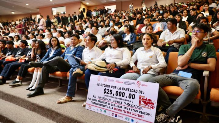 Guerrero punta de lanza en impulsar el emprendimiento en la Educación Media Superior: Evelyn Salgado