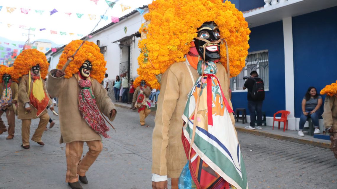 Con una gran afluencia de visitantes, arranca el Octavo Festival del Tlacololero en Chichihualco