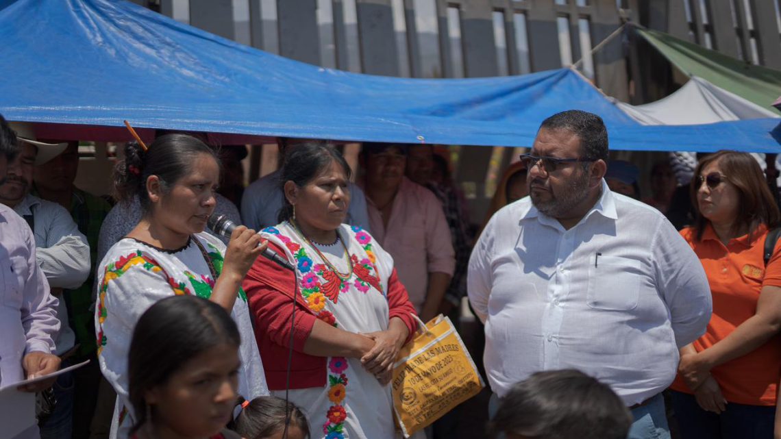 Gobierno de Guerrero atiende habitantes de la Montaña