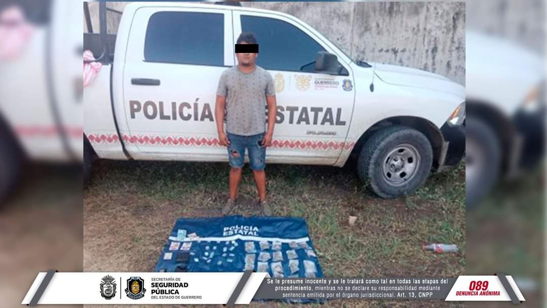Detiene Policía Estatal a dos personas con droga en Acapulco Detiene Policía Estatal a dos personas con droga en Acapulco