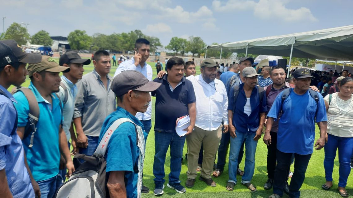 Atienden a pueblos de la Sierra y acuerdan trabajar en la pacificación de la zona