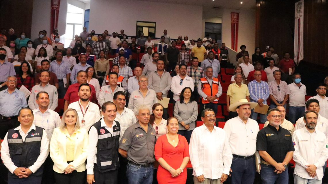 Capacita la SGIRPCGRO a representantes de la industria de la construcción de Guerrero
