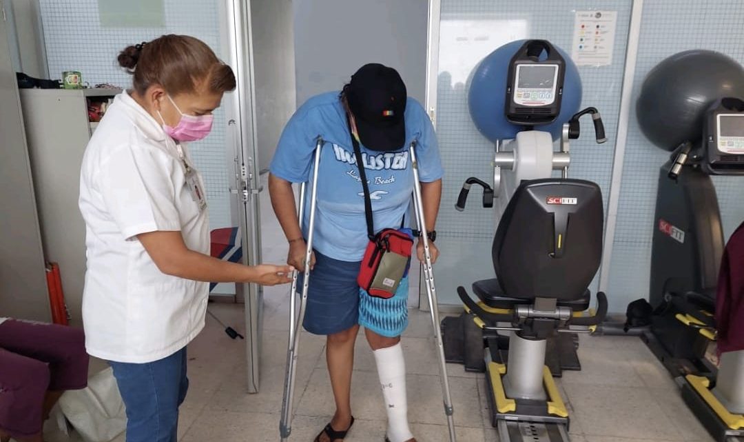 Contribuye IMSS Guerrero a mejorar calidad de vida de las y los pacientes, con terapia física de rehabilitación