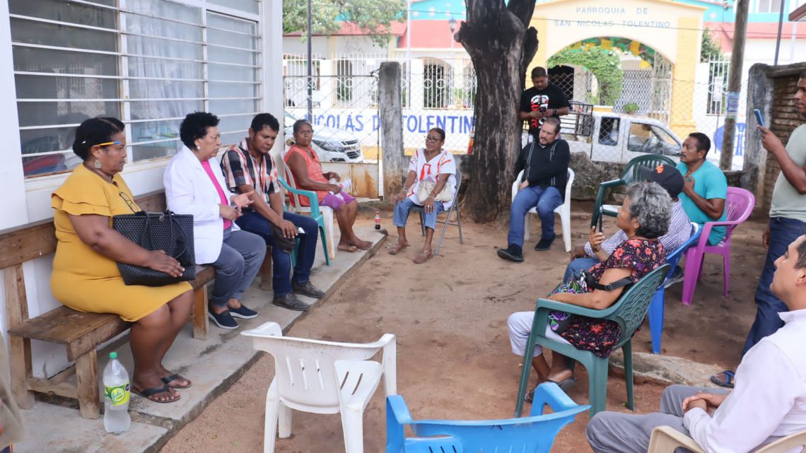 Realiza SSG brigada de Salud en localidades de Cuajinicuilapa y capacitan a miembros de Comité de Contraloría Social