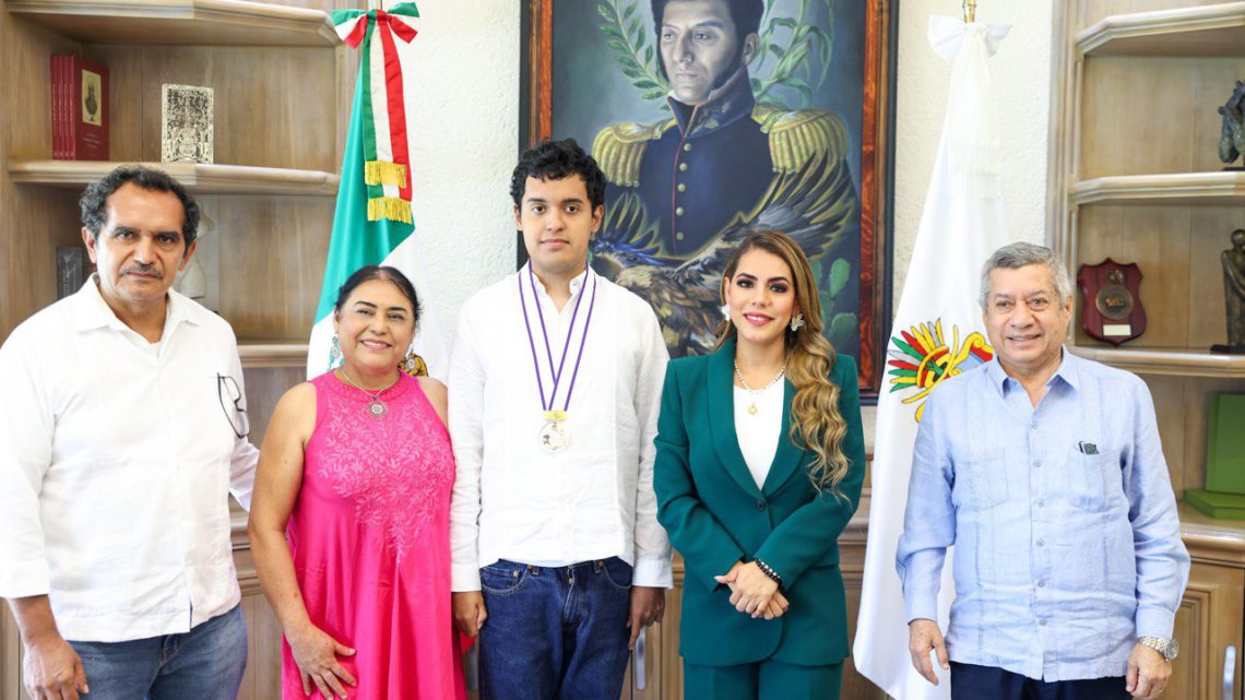 “Vamos a seguir apoyando a nuestra juventud, el presente de Guerrero”: Evelyn Salgado “Vamos a seguir apoyando a nuestra juventud, el presente de Guerrero”: Evelyn Salgado