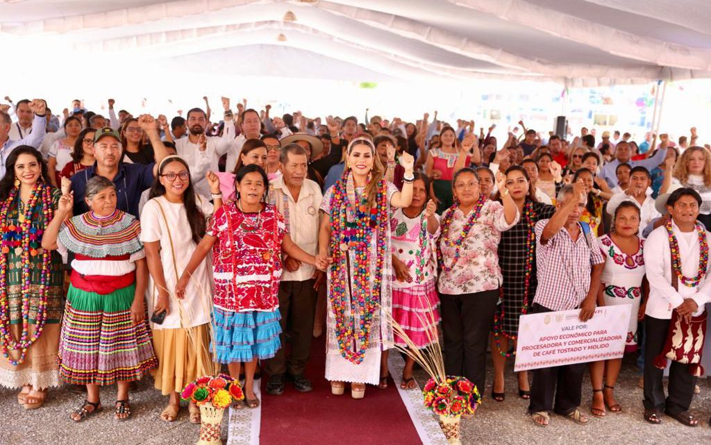 Refrenda Evelyn Salgado compromiso de fomentar valores en Guerrero