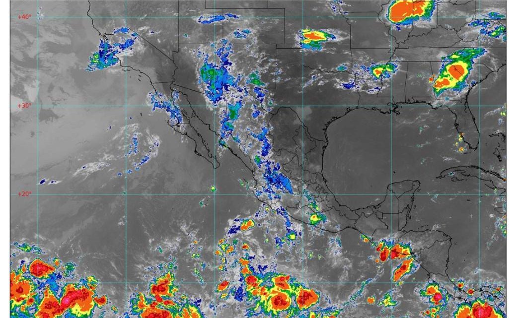 Informa gobierno de Abelina López Rodríguez que continúa pronóstico de lluvia para Acapulco