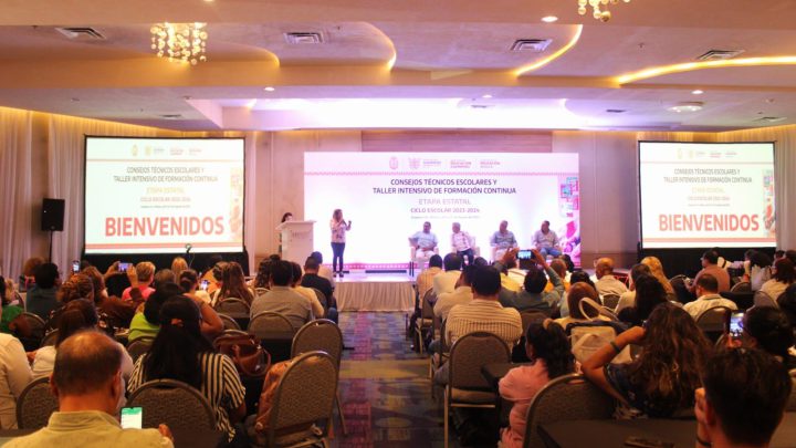 Clausura titular de la SEG, taller de análisis sobre los “Nuevos Libros de Texto Gratuitos”