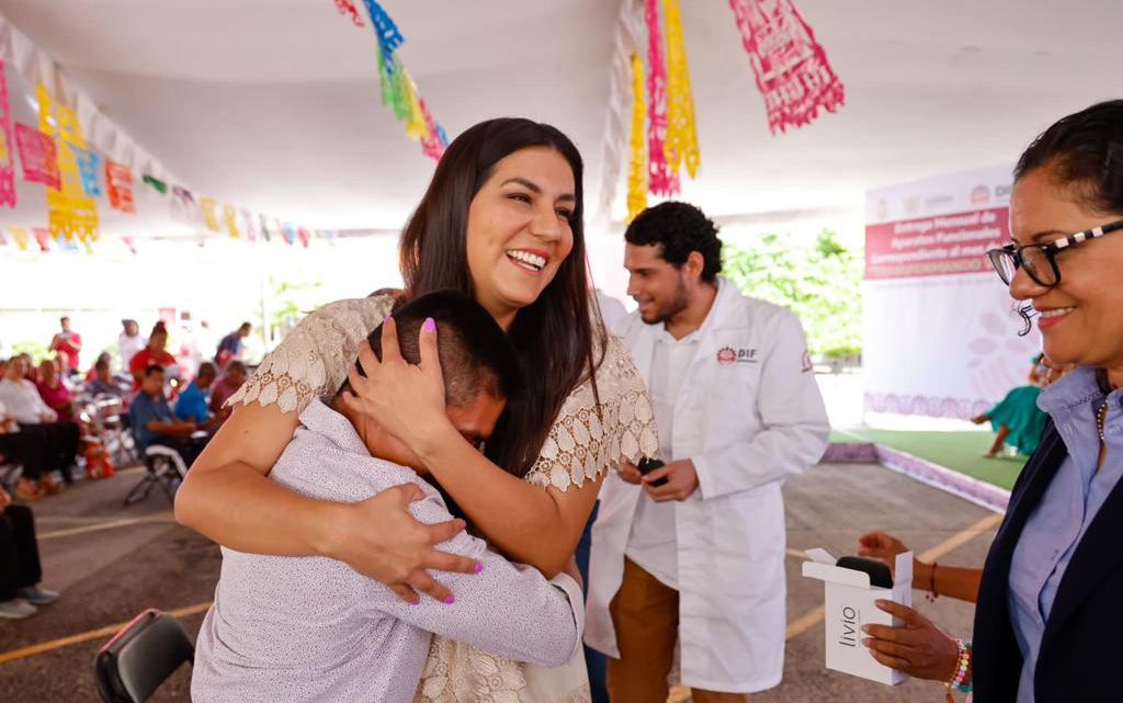 Entrega DIF Guerrero aparatos funcionales Entrega DIF Guerrero aparatos funcionales