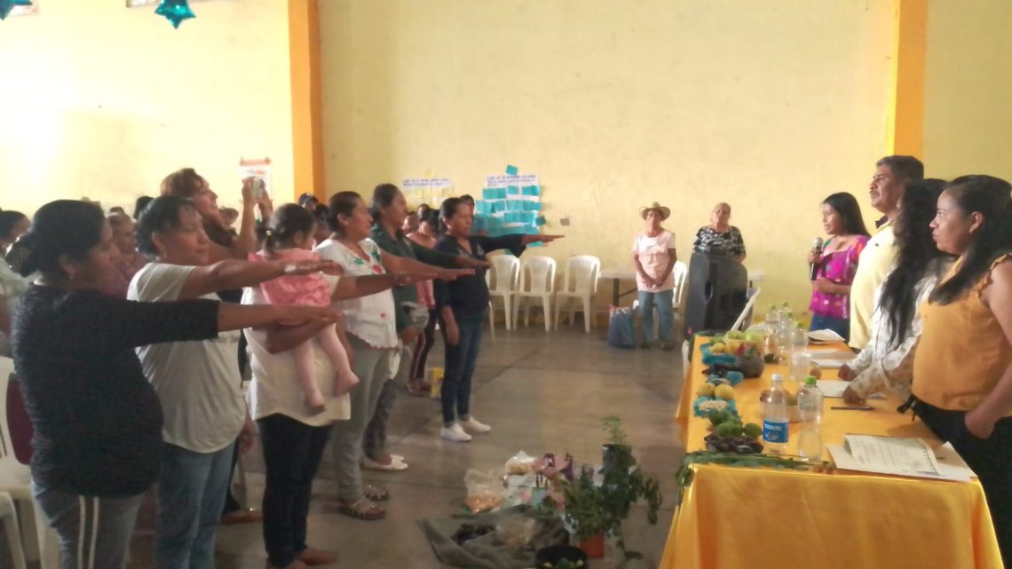 Participan 15 localidades de Atlixtac en el quinto taller municipal de derechos agrarios de las mujeres