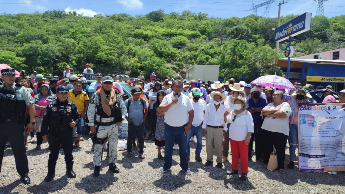 Atiende gobierno del estado bloqueo en carretera federal a la altura de Mezcala