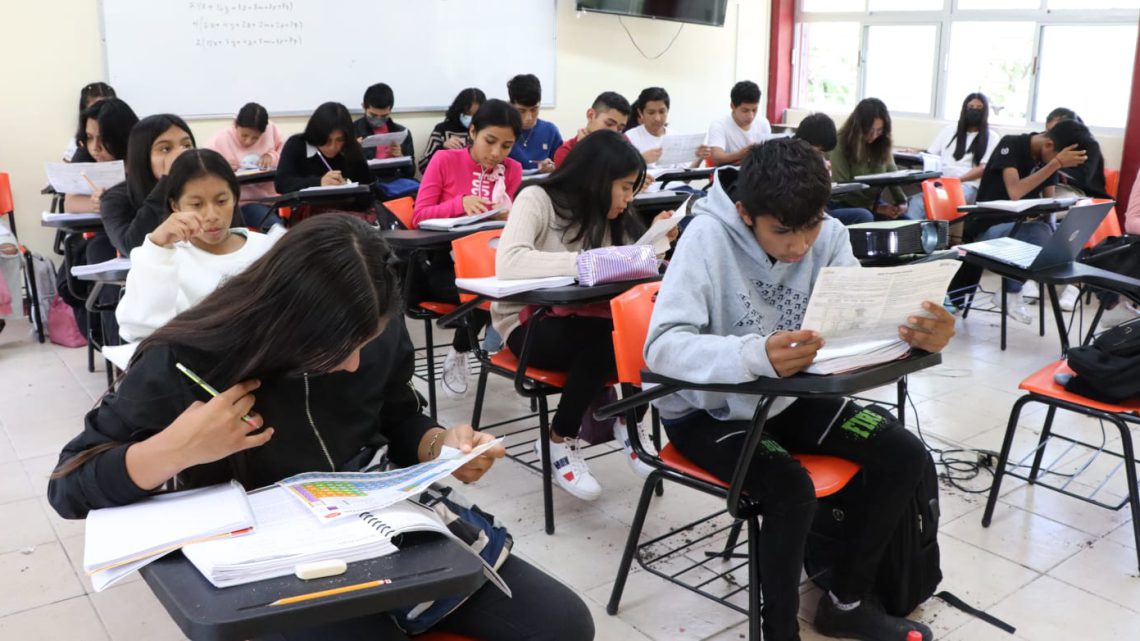 Más de un millón de alumnos de educación básica, media superior y superior regresan a clases este lunes en Guerrero