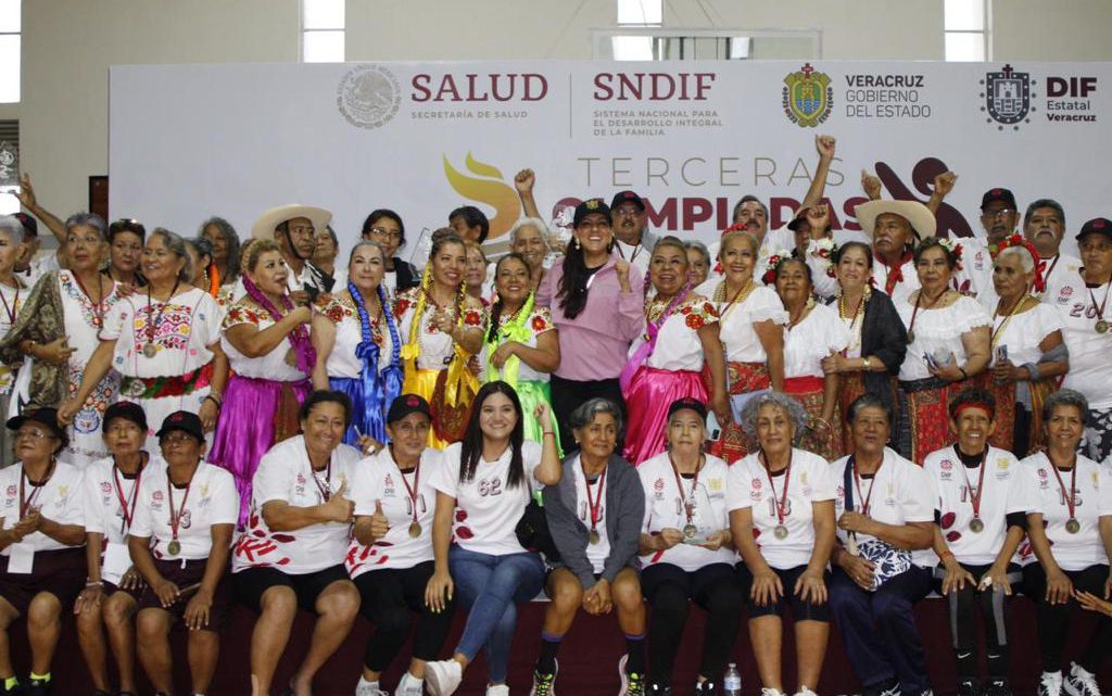 Participa delegación de adultos mayores de Guerrero en Olimpiada De Oro en Xalapa, Veracruz