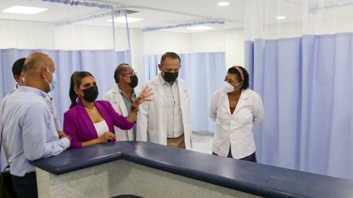 Reconoce el gobierno federal el trabajo de Evelyn Salgado en materia de Salud y apertura de hospitales