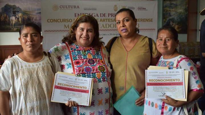 Premian a ganadores del Concurso Estatal deArtesanía Guerrerense Manos Creadoras 2023
