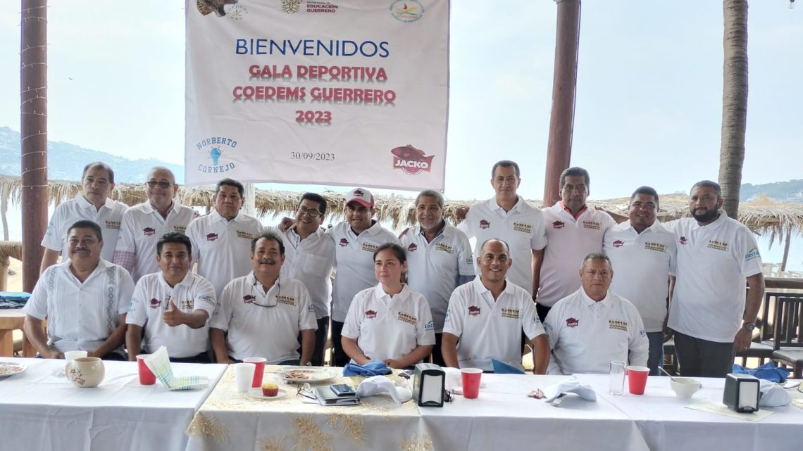 Otorgan reconocimiento a Jacko Badillo por su impulso al deporte