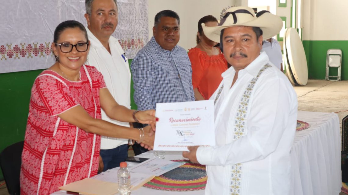 Realizan Expo-Feria de Financiamiento en Olinalá y premian a los ganadores del XX Concurso Local Artesanal