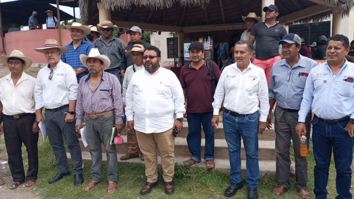 Gobierno del estado logra acuerdos para atender peticiones de comisarios de Tepecoacuilco, Eduardo Neri y Mártir de Cuilapan