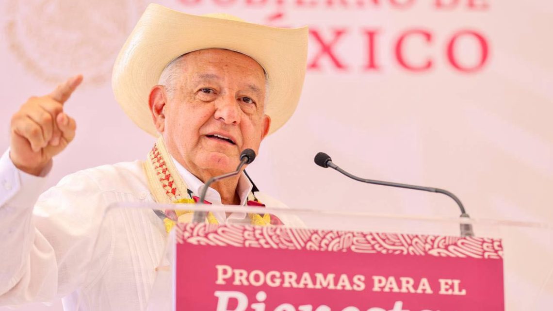 Visita AMLO gira de trabajo en Tierra Caliente