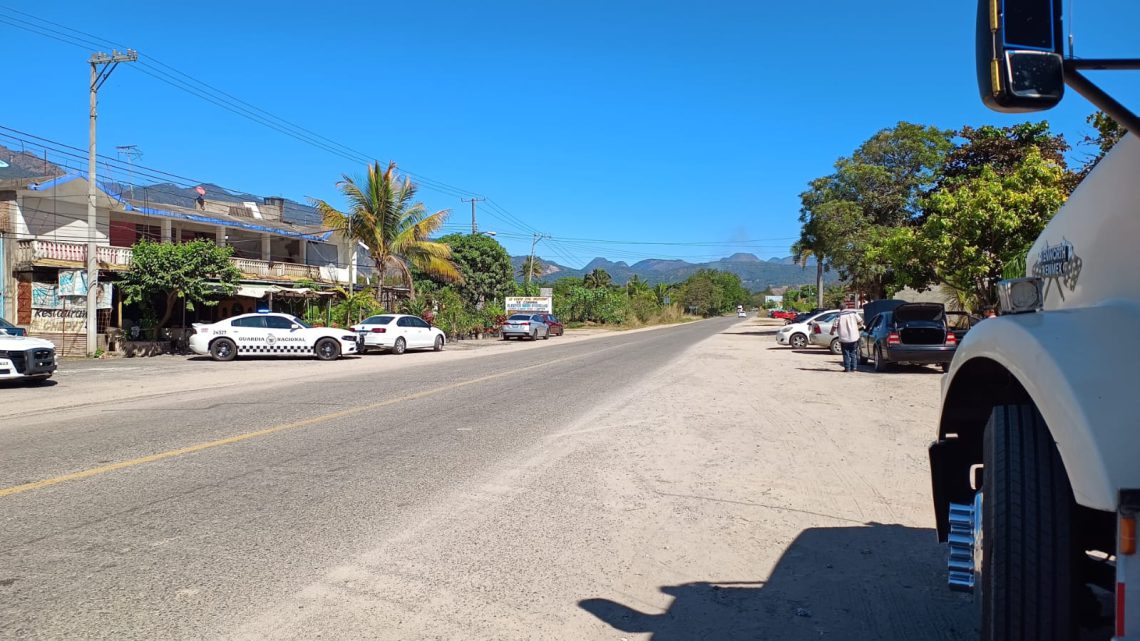 Resultado del diálogo entre gobierno del estado y la UNIPEG se levantan bloqueos en diversos puntos de Guerrero