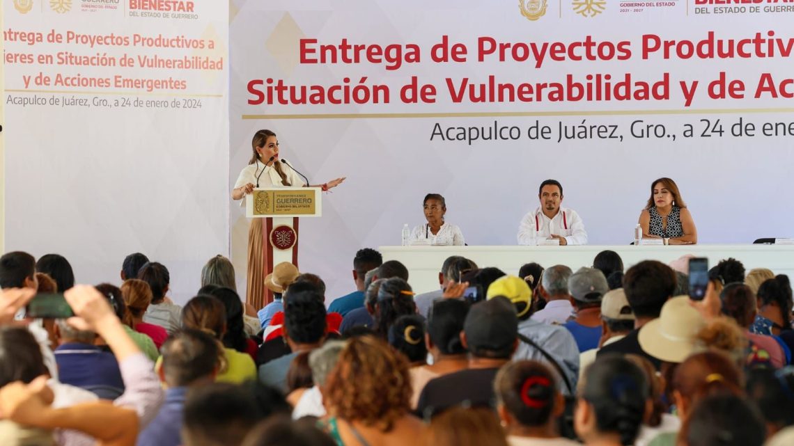 Entrega Evelyn Salgado apoyos de los programas Proyectos Productivos a Mujeres en Situación de Vulnerabilidad y de Acciones Emergentes Entrega Evelyn Salgado apoyos de los programas Proyectos Productivos a Mujeres en Situación de Vulnerabilidad y de Acciones Emergentes