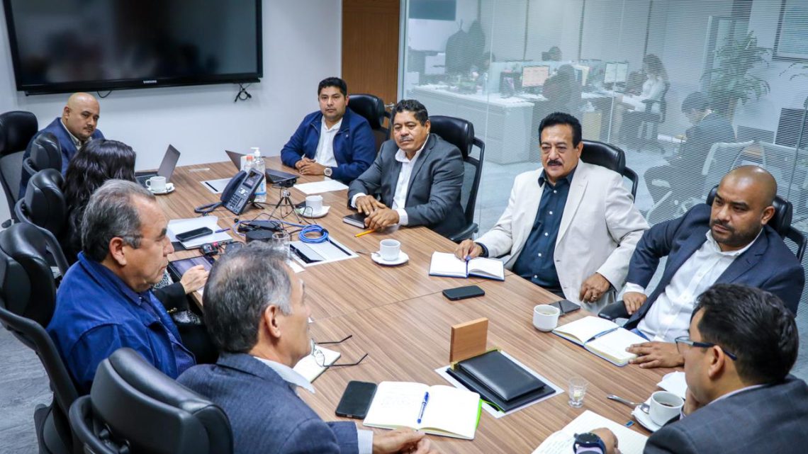 Se reúne titular de Sagadegro con funcionarios de Senasica Se reúne titular de Sagadegro con funcionarios de Senasica