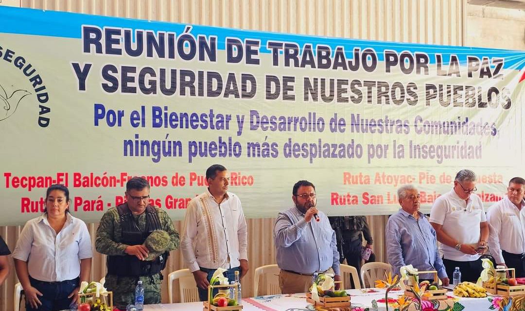 Exigen serranos garantías y seguridad en una asamblea organizada en #TecpanDeGaleana Exigen serranos garantías y seguridad en una asamblea organizada en #TecpanDeGaleana