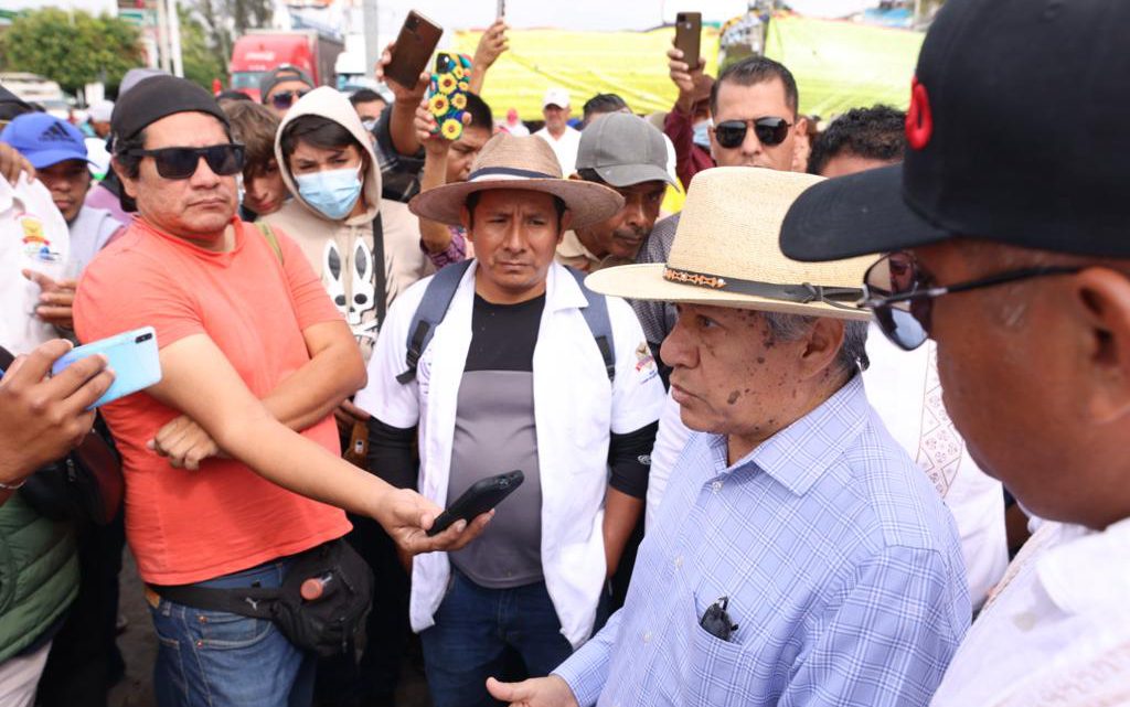 Ofrece SEG a UNIPEG acompañamiento para buscar reconocimiento y validez oficial Ofrece SEG a UNIPEG acompañamiento para buscar reconocimiento y validez oficial