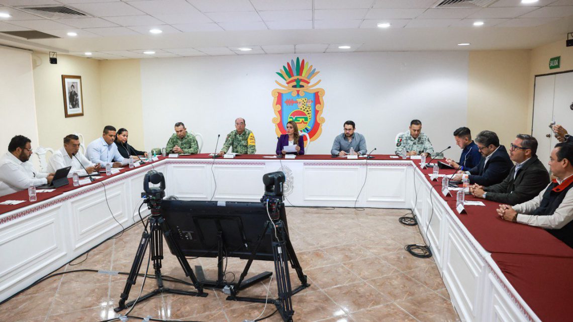 Intensifican acciones de seguridad para restablecer servicio de transporte público en Chilpancingo Intensifican acciones de seguridad para restablecer servicio de transporte público en Chilpancingo