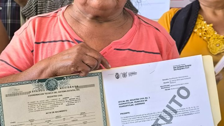 Realiza el Registro Civil en Huamuxtitlán campaña de servicios gratuitos