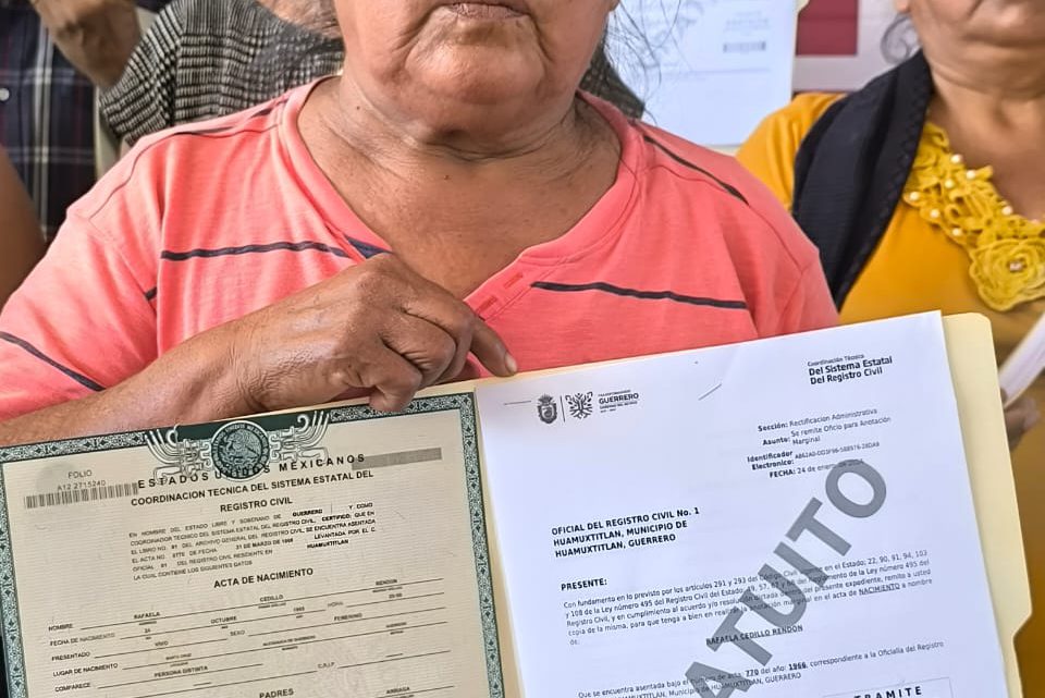 Realiza el Registro Civil en Huamuxtitlán campaña de servicios gratuitos